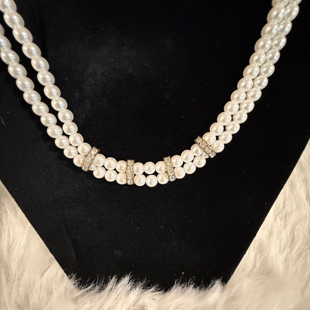Pearl & Clear Stone Necklace & Earrings Set - Picture 2 of 6